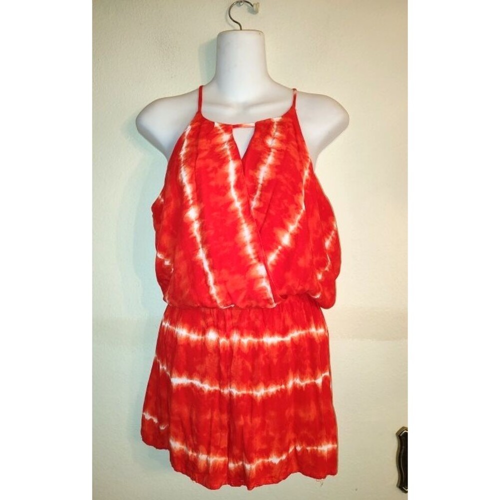 Beautiful Women One Piece BCX Coral Red Tie Dye 100% Rayon Romper Sz M Inseam 3"